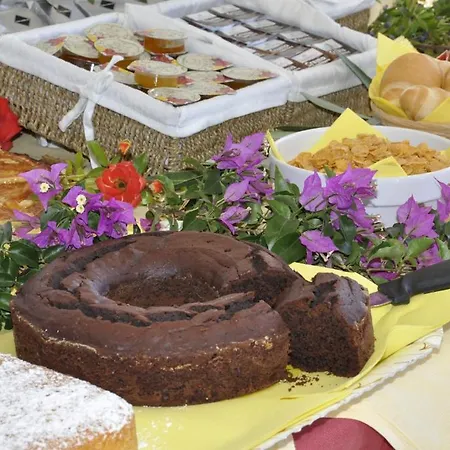 I Graniti Sardi Alojamento de Acomodação e Pequeno-almoço 3*