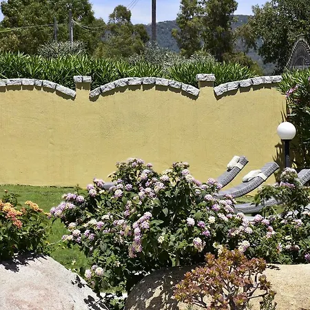 Couette-café I Graniti Sardi 3*