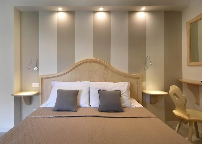 فندق مبيت وإفطار I Graniti Sardi 3*