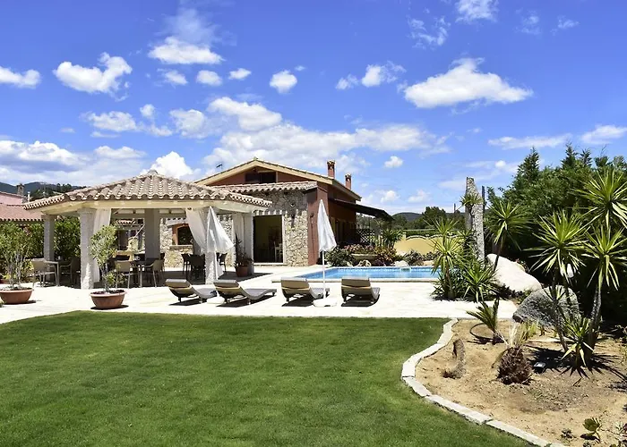 فندق مبيت وإفطار I Graniti Sardi 3*