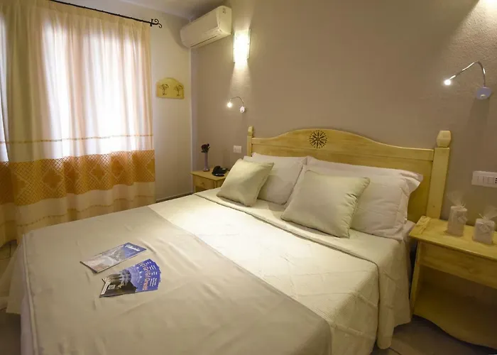 فندق مبيت وإفطار I Graniti Sardi فيلاّسيمِيوس