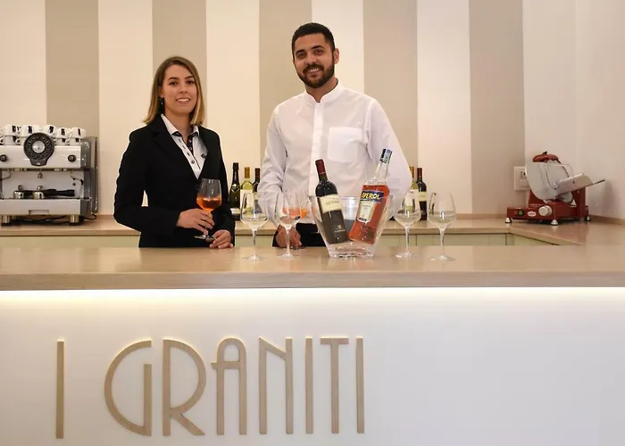 فندق مبيت وإفطار I Graniti Sardi 3*